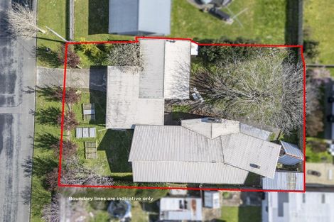 Photo of property in 2 Taverner Street, Carterton, 5713