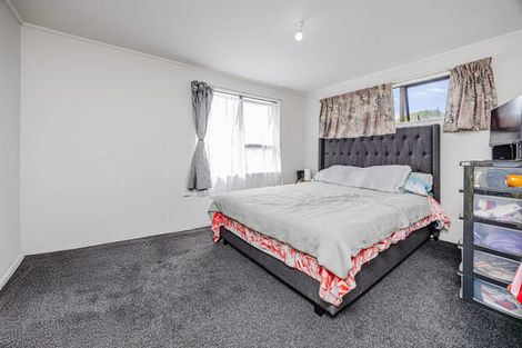 Photo of property in 1/22 Silver Creek Road, Weymouth, Auckland, 2103