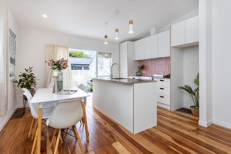 Photo of property in 47 Calgary Street, Mount Eden, Auckland, 1041