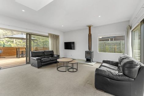 Photo of property in 5 Kincaid Place, Arthurs Point, Queenstown, 9371