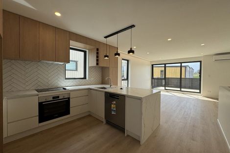 Photo of property in 202a Henwood Road, Westgate, 0814