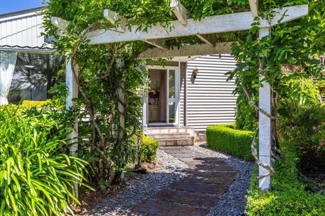 Photo of property in 52 Whakaroa Road, Kinloch, Taupo, 3385