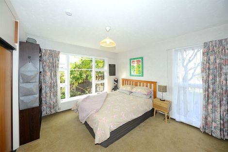 Photo of property in 20 Sandringham Place, Bryndwr, Christchurch, 8053