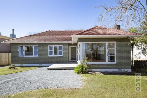 Photo of property in 30 Riverhead Road, Kumeu, 0810