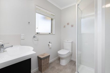 Photo of property in 30 Buckingham Place, Bethlehem, Tauranga, 3110