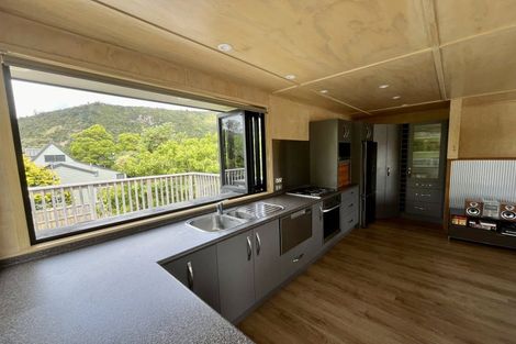 Photo of property in 112 Winslow Place, Matarangi, Whitianga, 3592