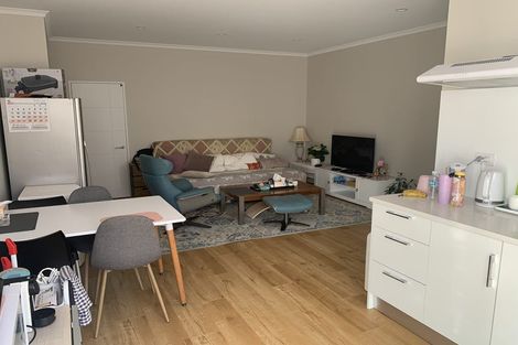 Photo of property in 82 Admirals Court Drive, Greenhithe, Auckland, 0632