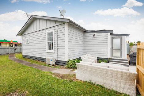 Photo of property in 70 Milson Line, Milson, Palmerston North, 4414