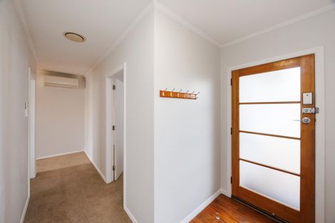 Photo of property in 27 Pembroke Street, Highbury, Palmerston North, 4412