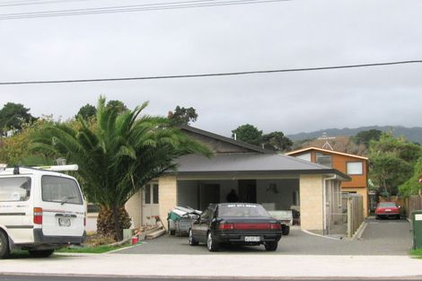 Photo of property in 165 Te Moana Road, Waikanae, 5036