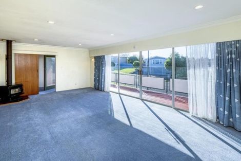 Photo of property in 18 Burn Street, Levin, 5510