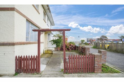 Photo of property in 2/145 Esk Street, Invercargill, 9810
