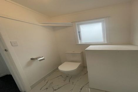 Photo of property in 1/33 Reid Road, New Lynn, Auckland, 0600