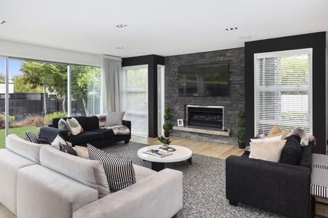 Photo of property in 20 Queens Avenue, Merivale, Christchurch, 8014