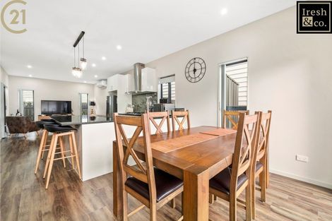 Photo of property in 11a Kent Road, Manurewa, Auckland, 2102