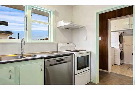 Photo of property in 31 Ravenna Street, Avonhead, Christchurch, 8042