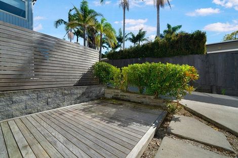 Photo of property in 24b Pipitea Place, Massey, Auckland, 0614