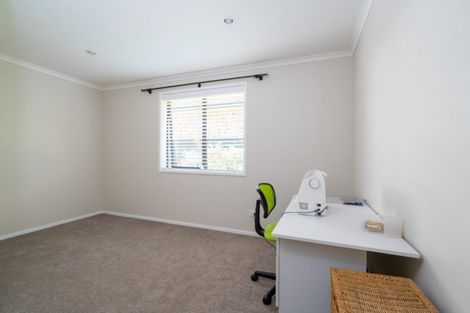 Photo of property in 99 Victory Drive, Wharewaka, Taupo, 3330