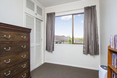 Photo of property in 142 Moire Road, West Harbour, Auckland, 0618
