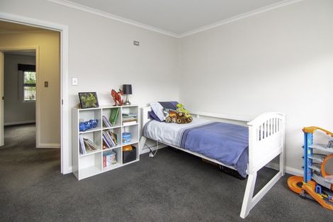 Photo of property in 26 Pegasus Place, Kelvin Grove, Palmerston North, 4414