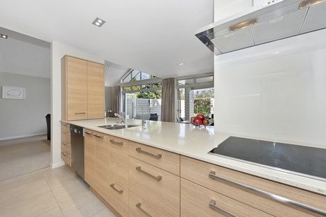 Photo of property in 24e Jellicoe Drive, Hamilton East, Hamilton, 3216