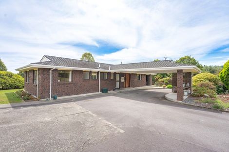 Photo of property in 185 Waitohu Valley Road, Otaki, 5583