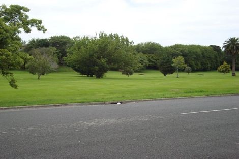 Photo of property in 96b Vale Street, Otumoetai, Tauranga, 3110