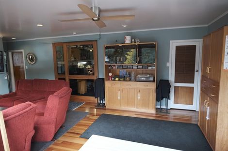 Photo of property in 139 Hine Road, Wainuiomata, Lower Hutt, 5014