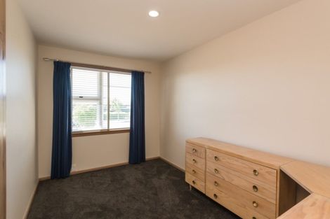 Photo of property in 56 Bickerton Street, Wainoni, Christchurch, 8061