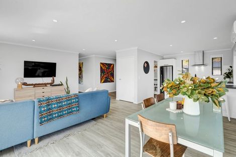 Photo of property in 60 Magnolia Drive, Westown, New Plymouth, 4310