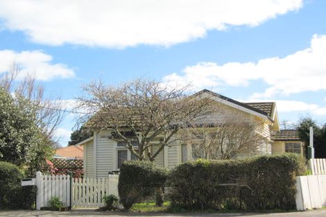 Photo of property in 44 Stewart Street, Marton, 4710