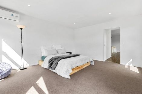 Photo of property in 27 Marbleleaf Lane, Albert Town, Wanaka, 9305