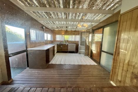 Photo of property in 3 Everglade Drive, Goodwood Heights, Auckland, 2105