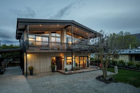 Photo of property in 160 Upton Street, Wanaka, 9305