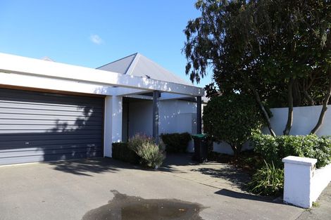 Photo of property in 255 Avonhead Road, Avonhead, Christchurch, 8042