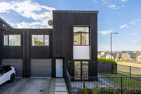 Photo of property in 2 Lords Way, Silverdale, 0932