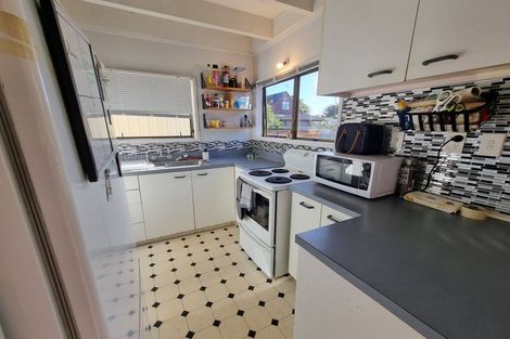 Photo of property in 2/506 Devonport Road, Tauranga South, Tauranga, 3112