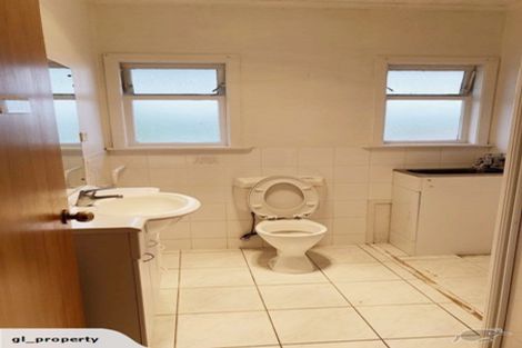 Photo of property in 2137 Great North Road, Avondale, Auckland, 0600