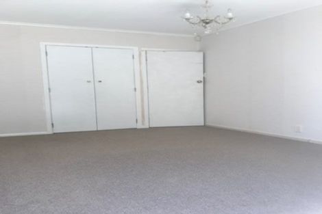 Photo of property in 2/33 Hamlin Road, Mount Wellington, Auckland, 1060