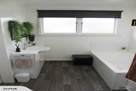 Photo of property in 21 Sherratt Street, West End, Timaru, 7910