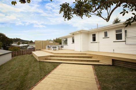 Photo of property in 76 Hampden Street, Picton, 7220