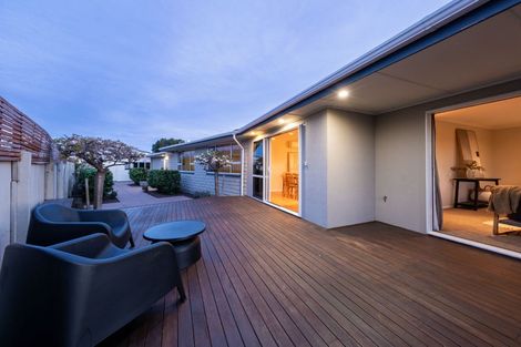 Photo of property in 39 Inwoods Road, Parklands, Christchurch, 8083