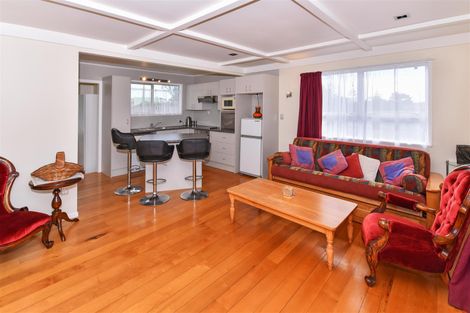 Photo of property in 30 Cordyline Road, Port Waikato, Tuakau, 2695