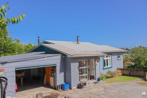 Photo of property in 9 Ross Street, Dunollie, Runanga, 7803