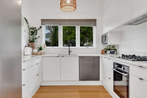 Photo of property in 29 Salonika Street, Whakatane, 3120