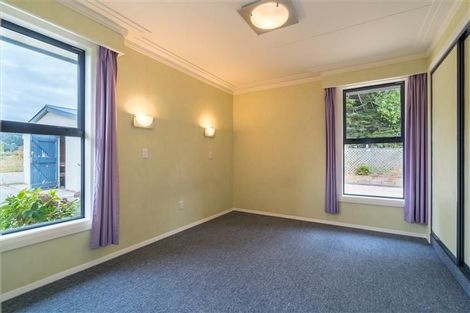 Photo of property in 229 Gladstone Road South, East Taieri, Mosgiel, 9092