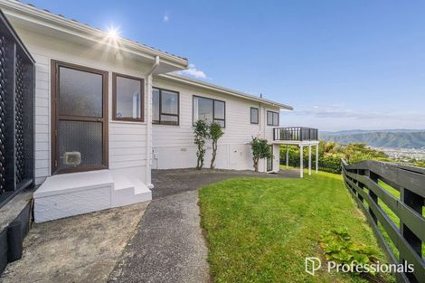 Photo of property in 276 Maungaraki Road, Maungaraki, Lower Hutt, 5010