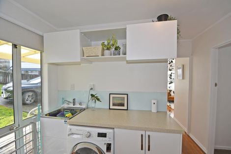 Photo of property in 11 Matangi Terrace, Snells Beach, 0920