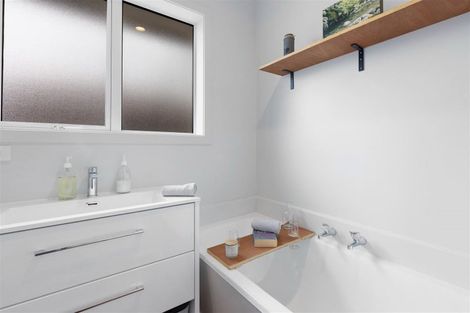 Photo of property in 28 Brabourne Street, Hillsborough, Christchurch, 8022