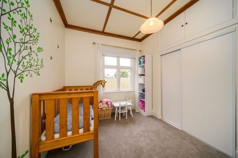 Photo of property in 40 Marne Street, Hokowhitu, Palmerston North, 4410